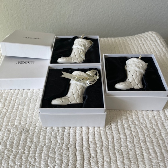Pandora Ornament 2012 limited edition Christmas Stocking Boot - Picture 7 of 9